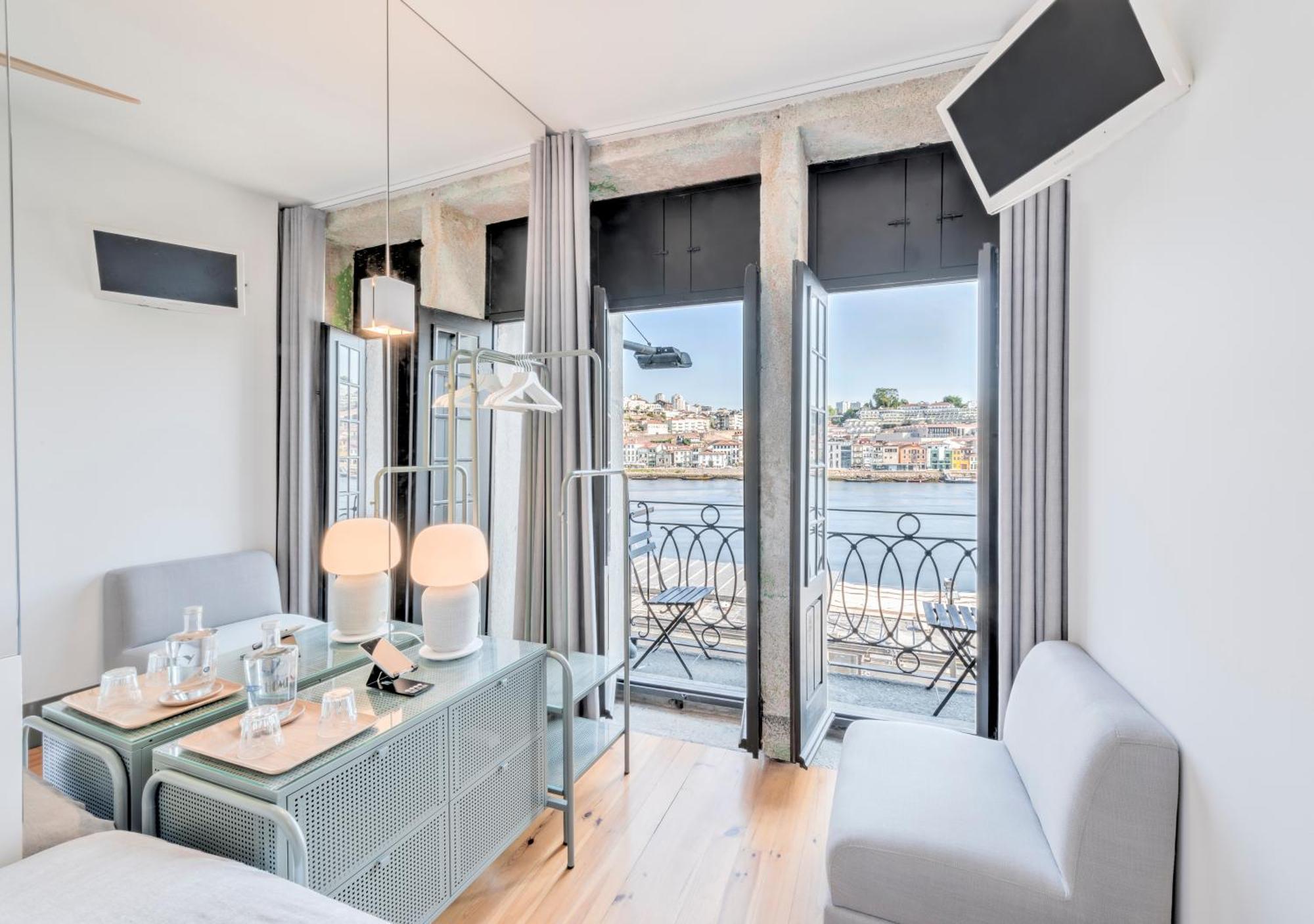 Oporto Street Fonte Taurina - Riverfront Suites (Adults Only) Szoba fotó